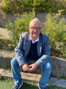 Mikael Hertig siddende